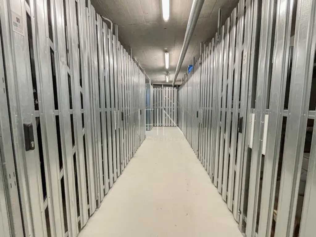Nähe Schönbrunn! Helle 3-Zimmer-Wohnung mit Loggia zum Wohlfühlen