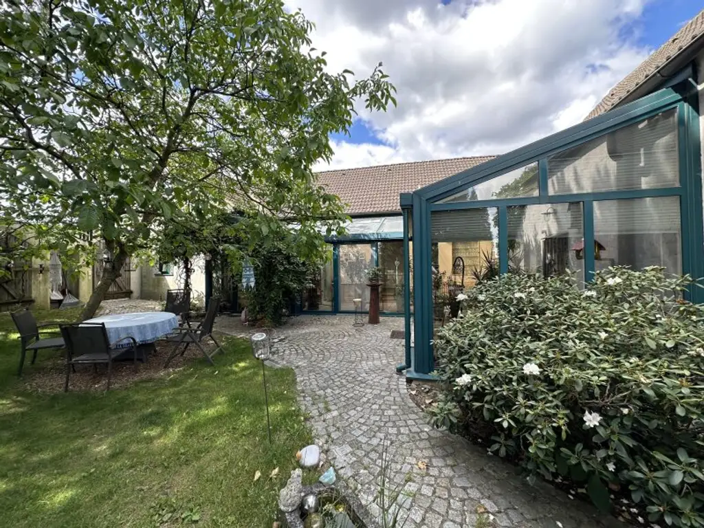 41.600 QM - Einzigartiges Anwesen mit Wohnhaus, Stallungen und großem Entwicklungspotenzial