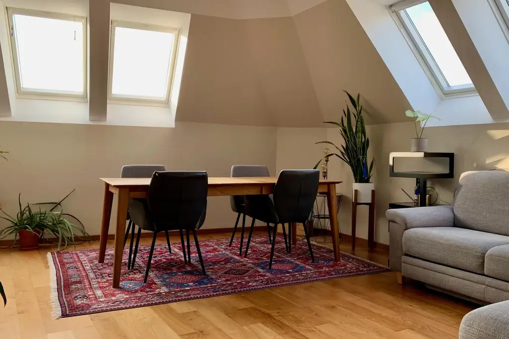 Durchdacht. Praktisch. Modern - DG Wohnung nähe Augarten