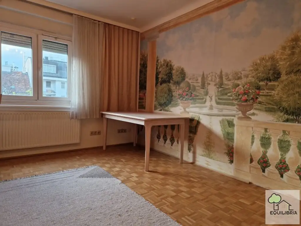 DIREKT BEIM AUGARTEN - Entzückende BALKON-Wohnung mit hochwertiger Ausstattung und LIFT