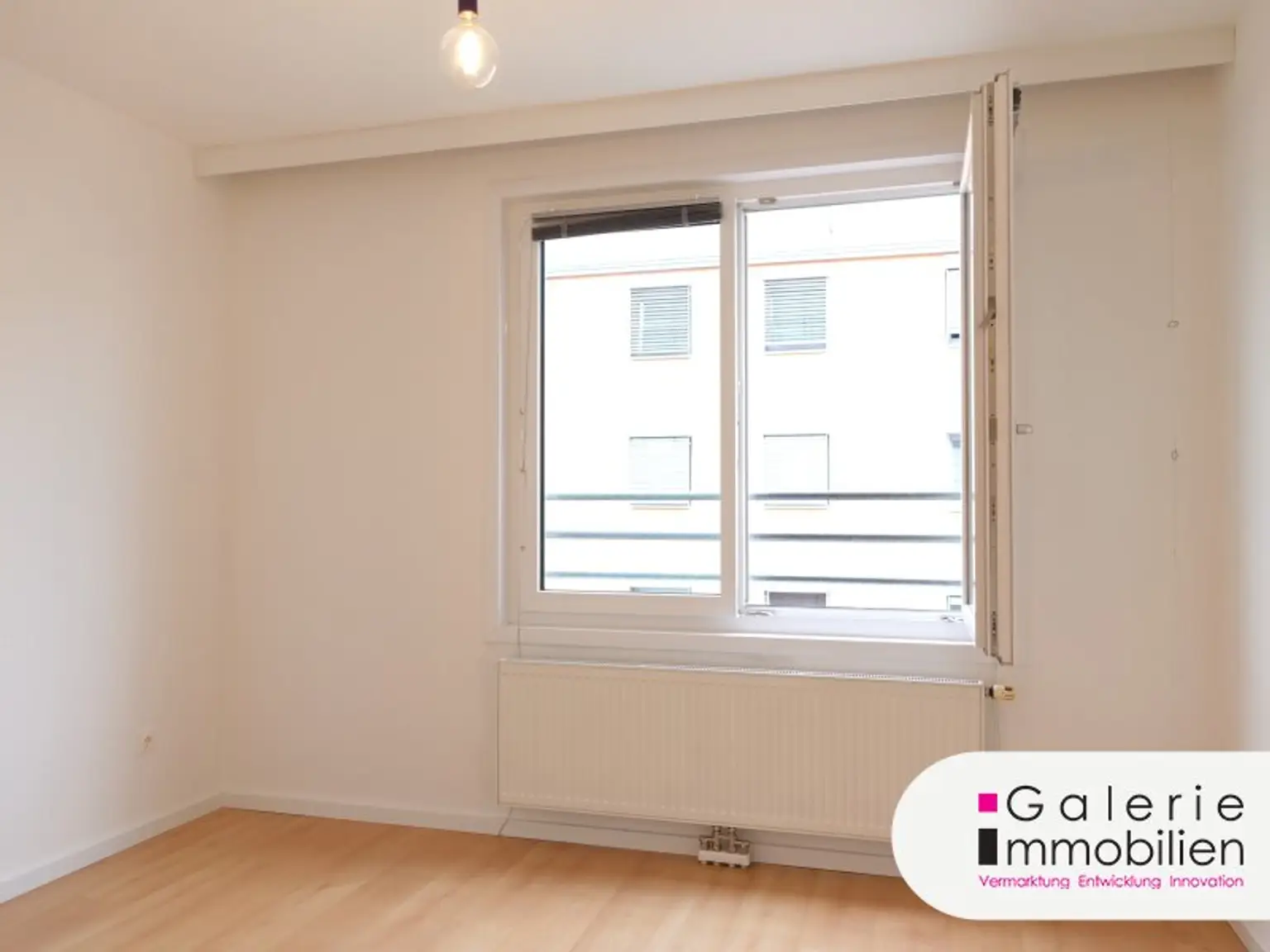 VIDEO: Schöne, helle 3-Zimmer-Loggiawohnung mit Klima, Grünblick, separater Küche, zentral begehbar!