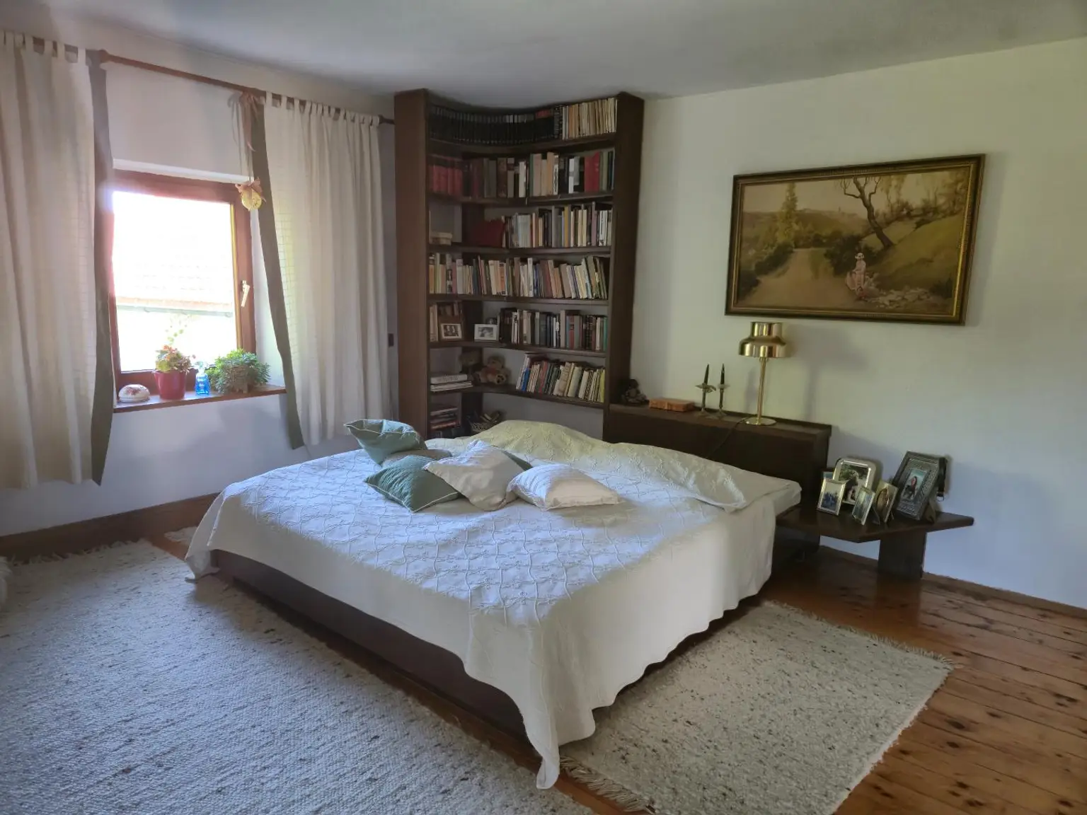 Wunderschöner Dreikanthof in Ruhelage mit Reithalle