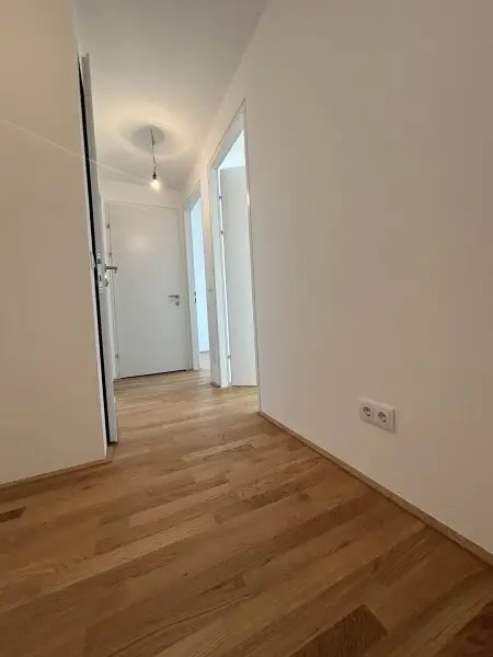 Traumhafte 3-Zimmer Wohnung in Wien: Erstbezug mit Balkon und Garage!