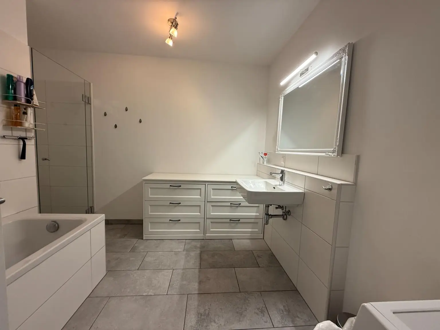 Großzügige Wohnung mitten in Ried