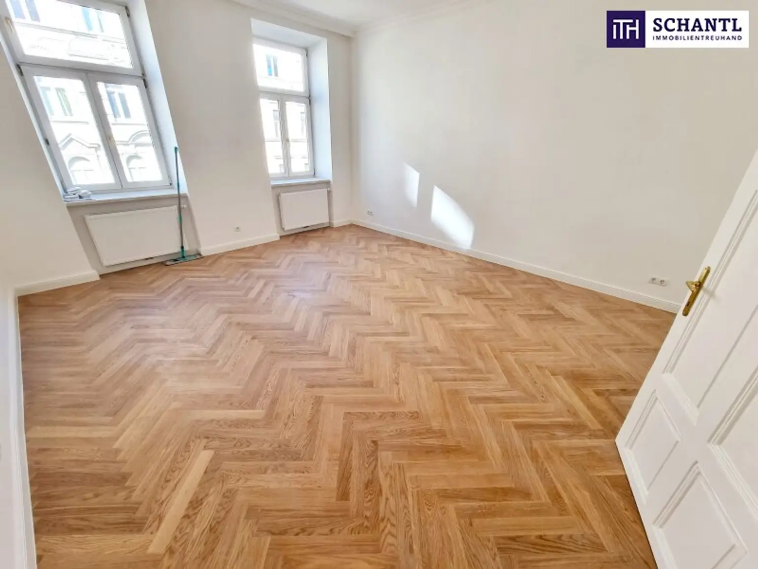 Wiener Charme im Pocket-Format! Frisch saniertes Raumwunder mit Stil! HIP und TRENDY die Gegend - Magisch schön das Altbauhaus - Ein MUST HAVE die Wohnung! TOP Infrastruktur + Beste öffentliche Anbindung!