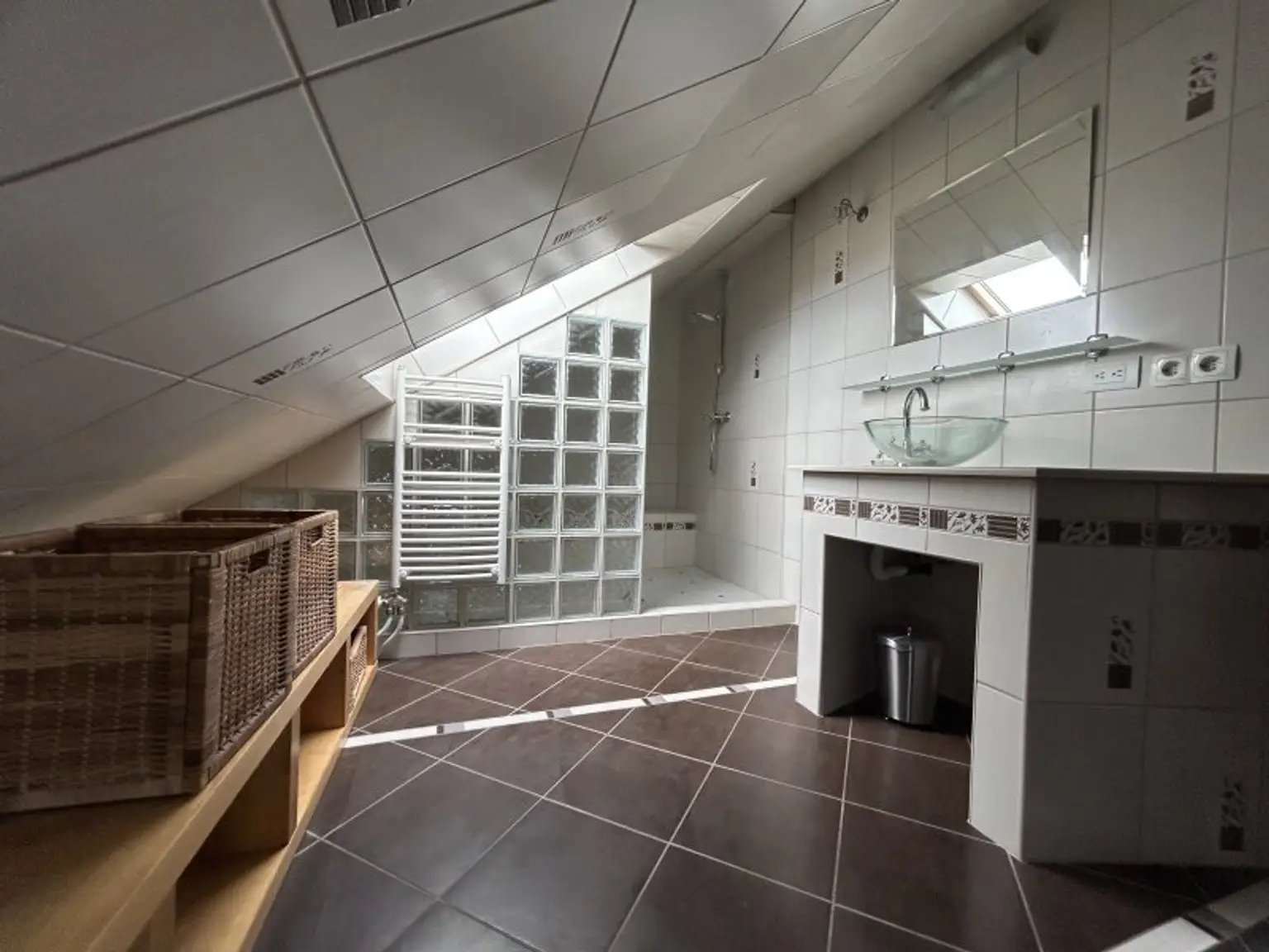 +++ Charmantes Landhaus mit großem Grundstück – in Szakony (Ungarn) +++