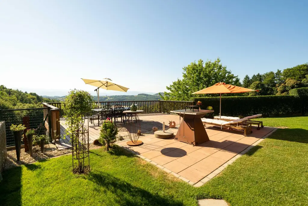 "Privates Paradies mit Panorama – 5 Hektar Freiheit & ein Zuhause zum Verlieben"