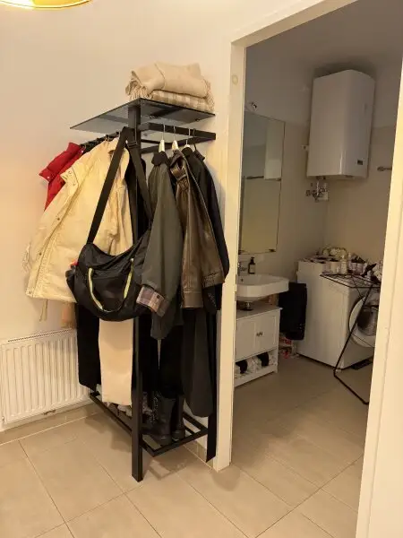 Lichtdurchflutete 2-Zimmer Wohnung, Nähe Steiner Tor