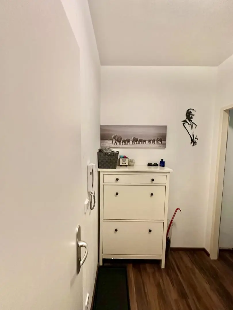 Großzügige Wohnung mit Loggia, moderner Küche und vielen anderen Highlights!