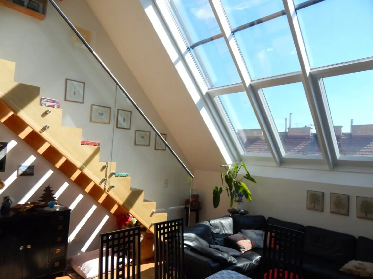 Wohntraum helle und ruhige Dachterrassenwohnung mit Fernsicht
