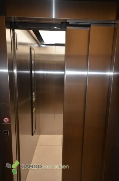 2 Zimmerwohnung mit großer Loggia
