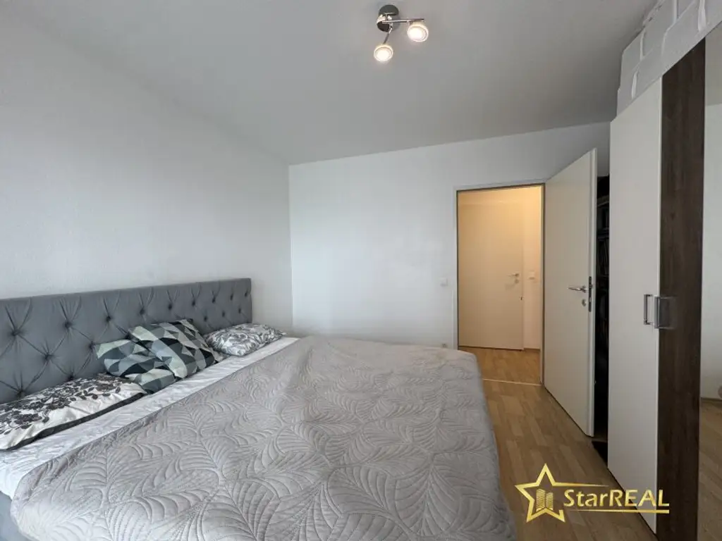 20. STOCK! TOP-WOHNUNG IM DELUGAN MEISSL TOWER. GARAGENPLATZ VORHANDEN. Sauna und Fitnessraum im Haus.