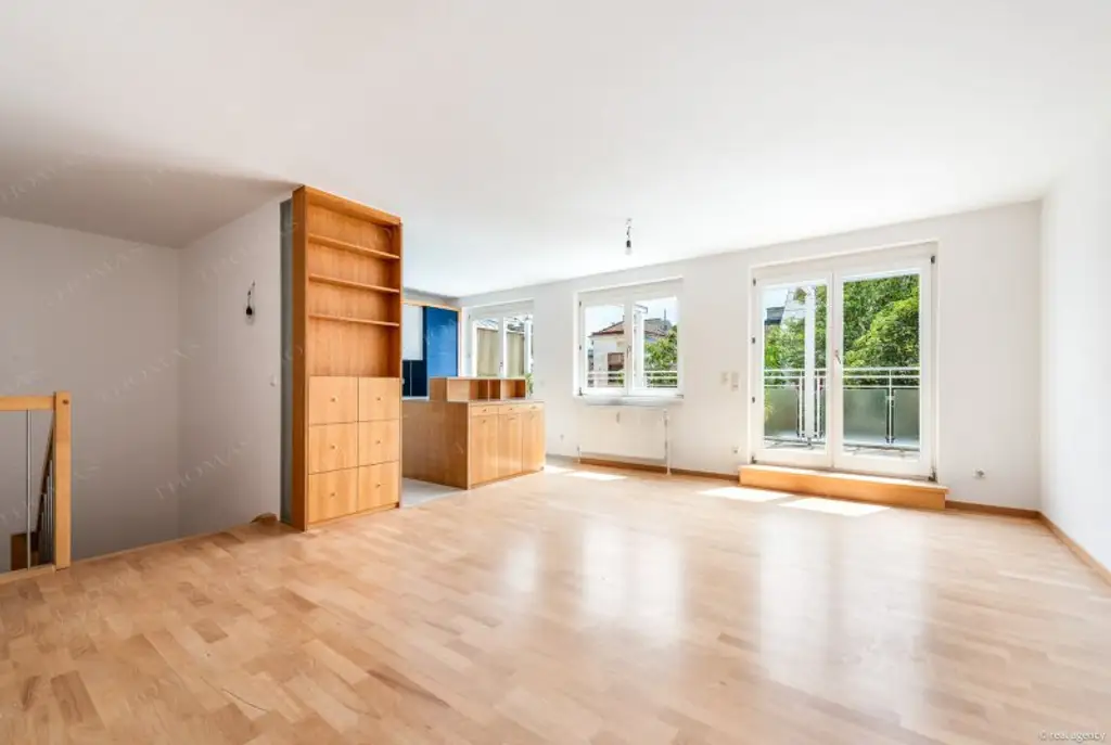 Lichtdurchflutete Maisonette mit Dachterrasse direkt am Währinger Park