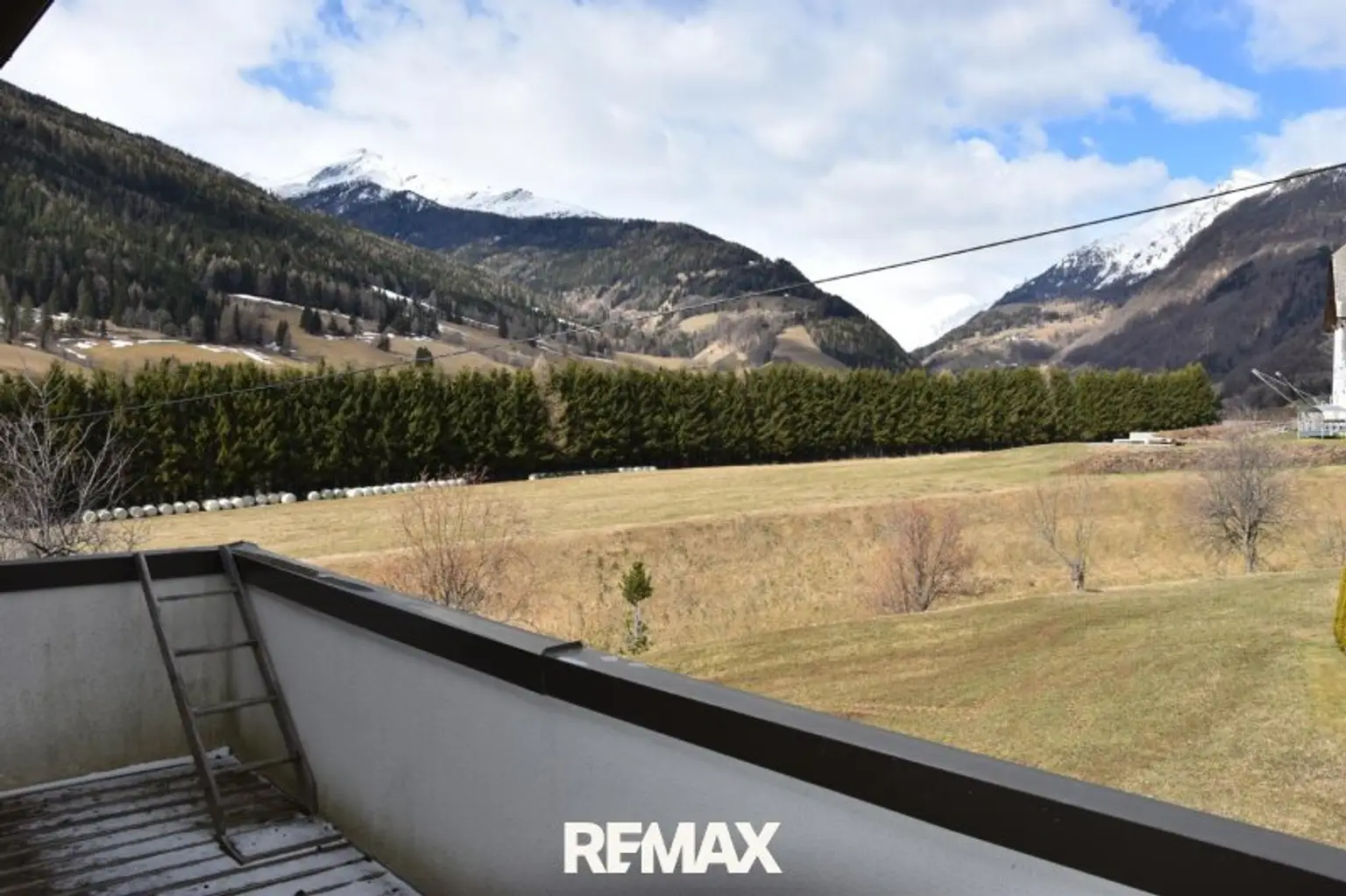 Blick Terrasse OG