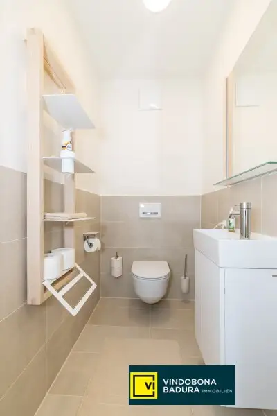 Wohnjuwel in Hietzing: Großzügige 5-Zimmer Wohnung mit Balkonterrassen, Fernblick & Garagenplatz