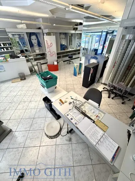 IHRE CHANCE IN DER TABORSTRASSE – REPRÄSENTATIVES GESCHÄFTSLOKAL MIT 196 M² GNF ZU MIETEN!