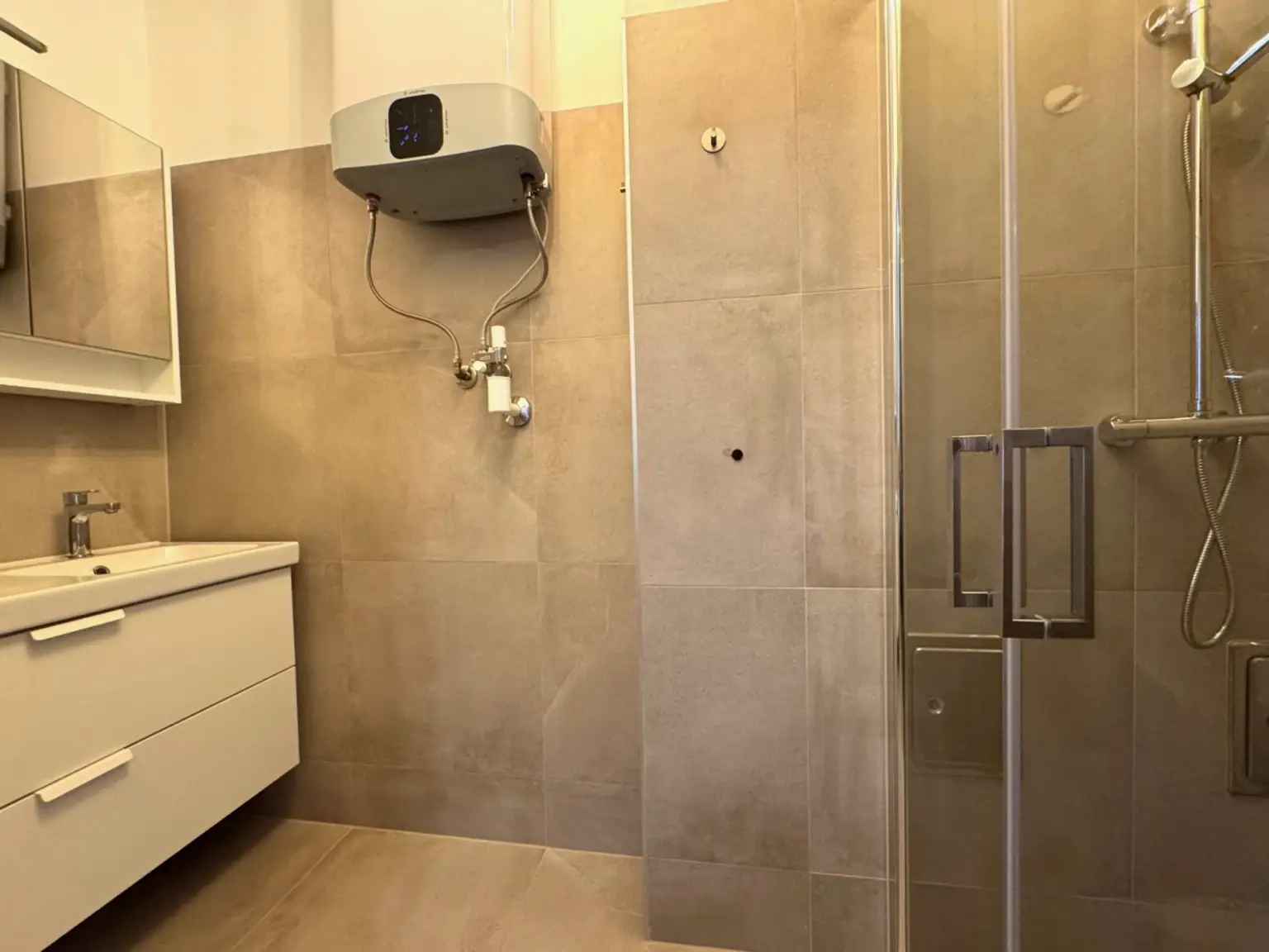 4 | ++ NEU ++ TOP sanierte DREI Zimmer Wohnung | Prima Service Immobilien