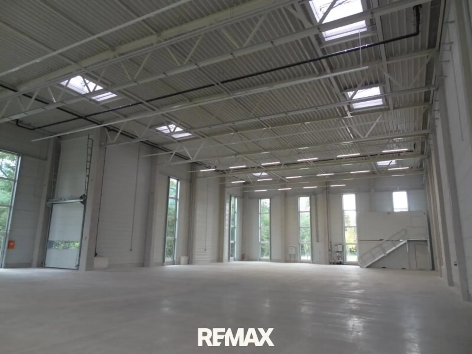 Halle "Neu" mit ca. 1.108m²