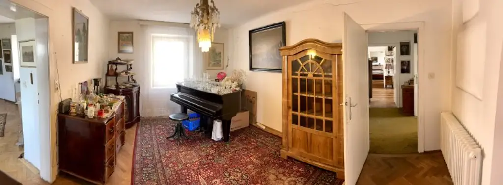 Einfamilienhaus mit historischem Hintergrund im Martinsviertel - unverbaubarer Panorama-Fernblick