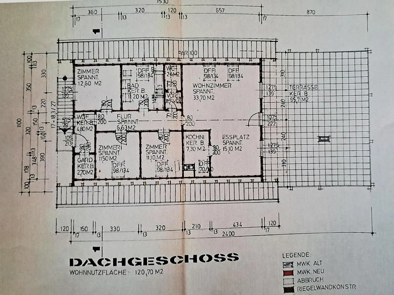 IMMOBILIE IM DORNRÖSCHENSCHLAF