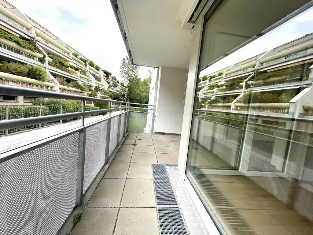 Wunderschöne Neubauwohnung mit 11m² Außenfläche + Nähe U6!! AB DEZEMBER