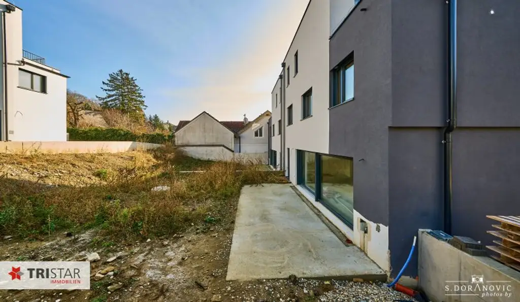 • NEU! • TOP-LAGE • ZIEGELMASSIVHÄUSER • KELLER • ERDGESCHOSS • OBERGESCHOSS • GARTEN • TERRASSE • PKW-STELLPLATZ •