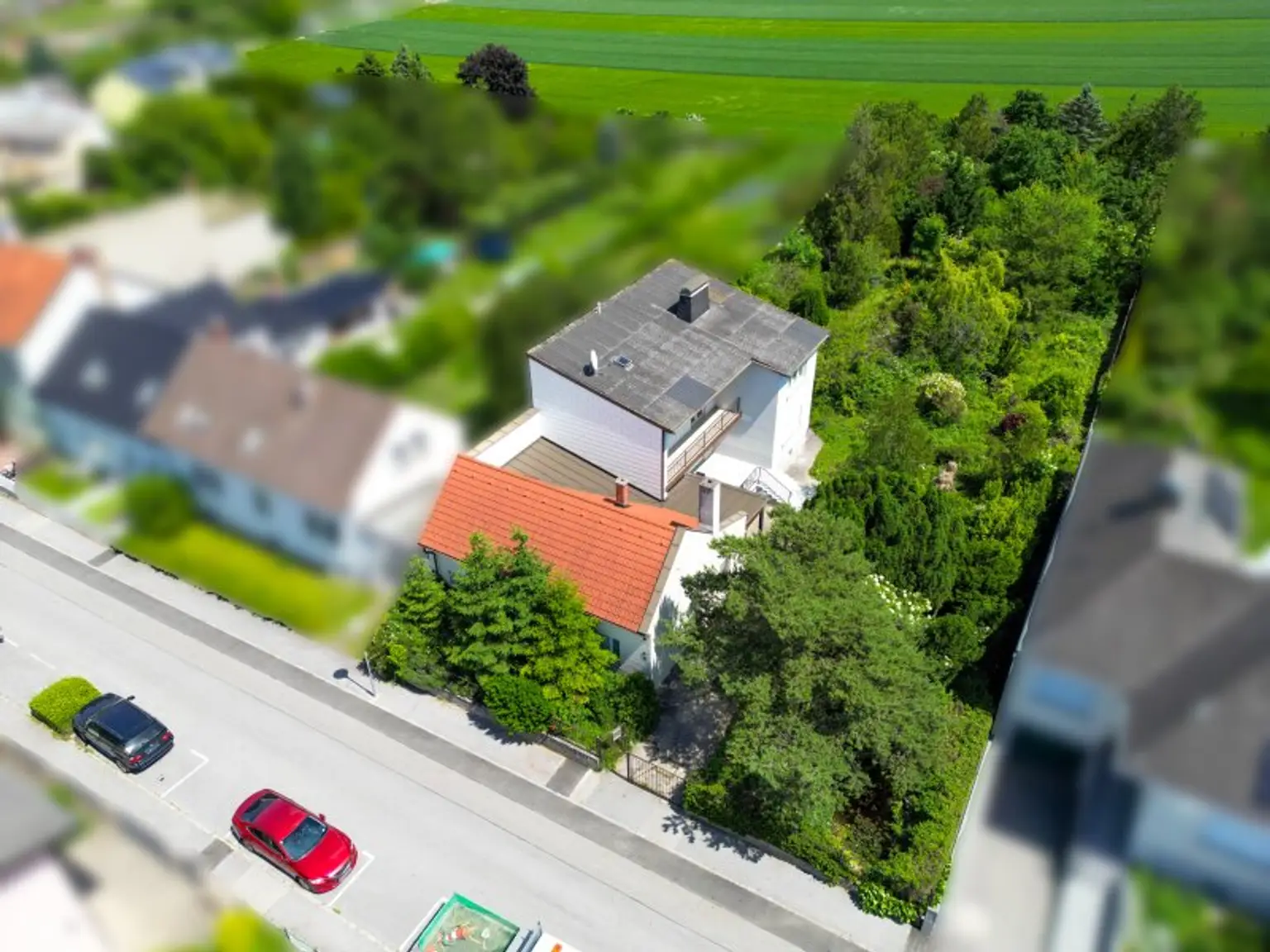 8 Zimmer Einfamilienhaus in Gänserndorf Stadt | 2.068 m² großes Grundstück