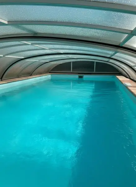 Haus mit Potenzial in Kierling – Ruheoase mit Garten, Pool & Wintergarten