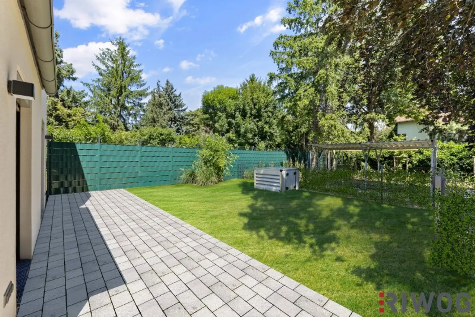 3-Zimmer Barrierefreie Gartenwohnung mit Hochwertiger Ausstattung und SÜD-Ausrichtung