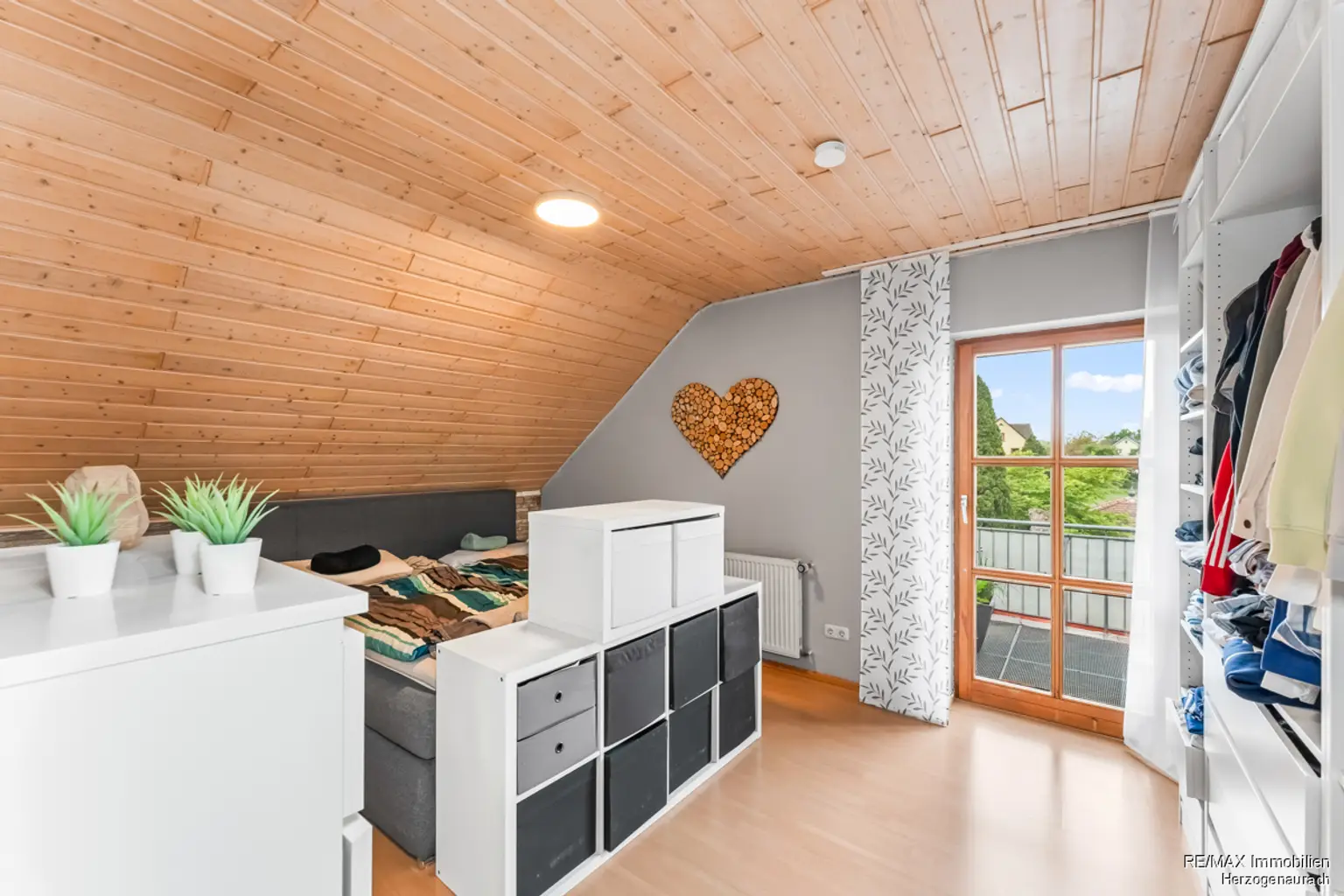 Schlafzimmer OG