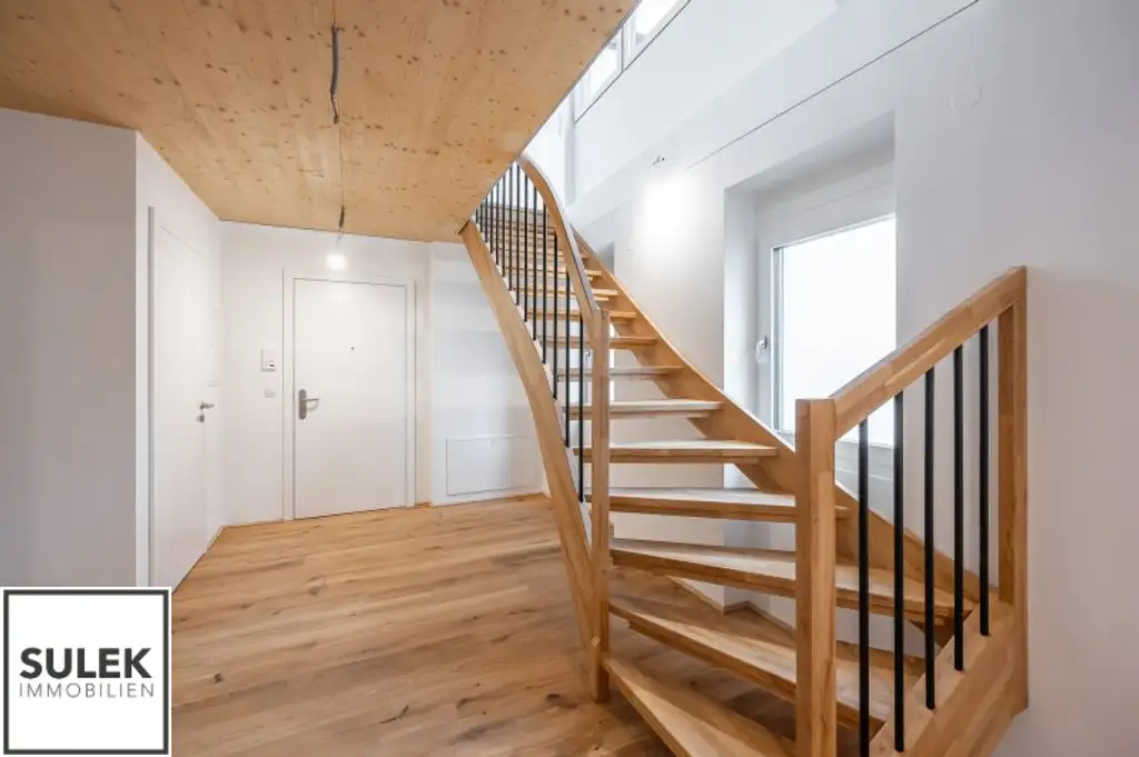 Dachgeschoßwohnung im Herzen des 2. Bezirks – 83 m² Wohnkomfort