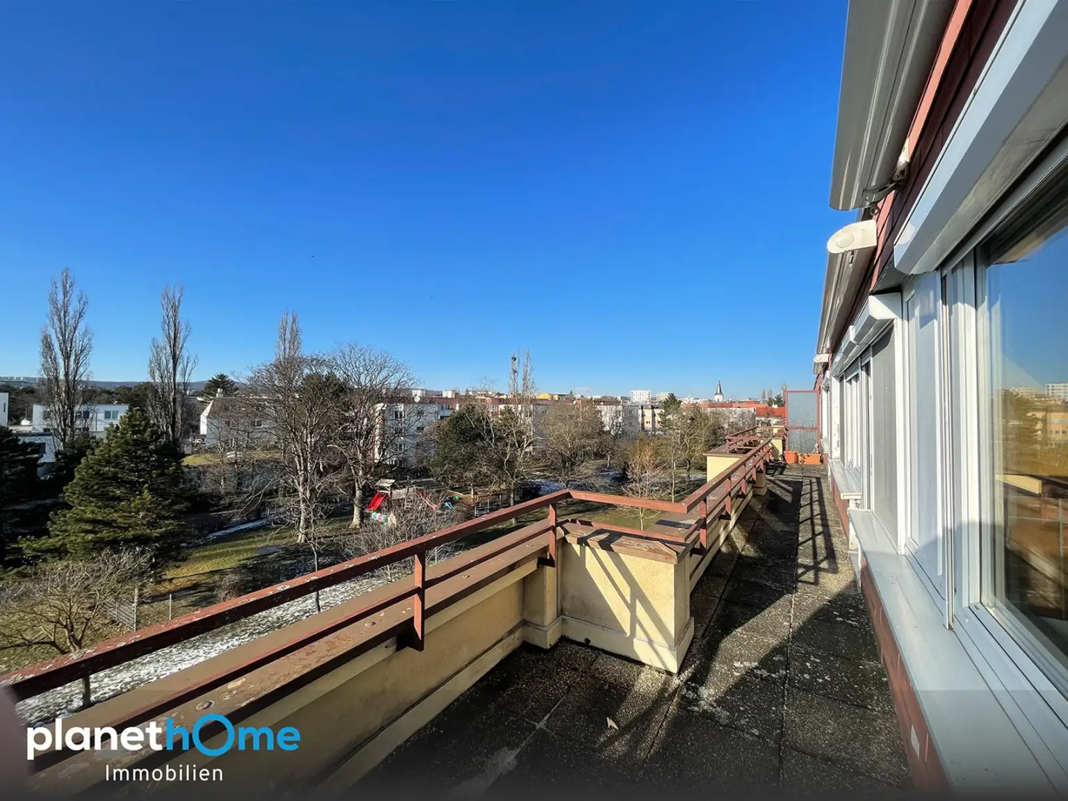 Terrasse mit Fernblick