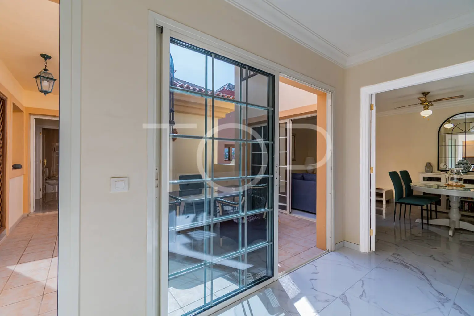 Apartment-El-Duque-xxx-Tenerife-1