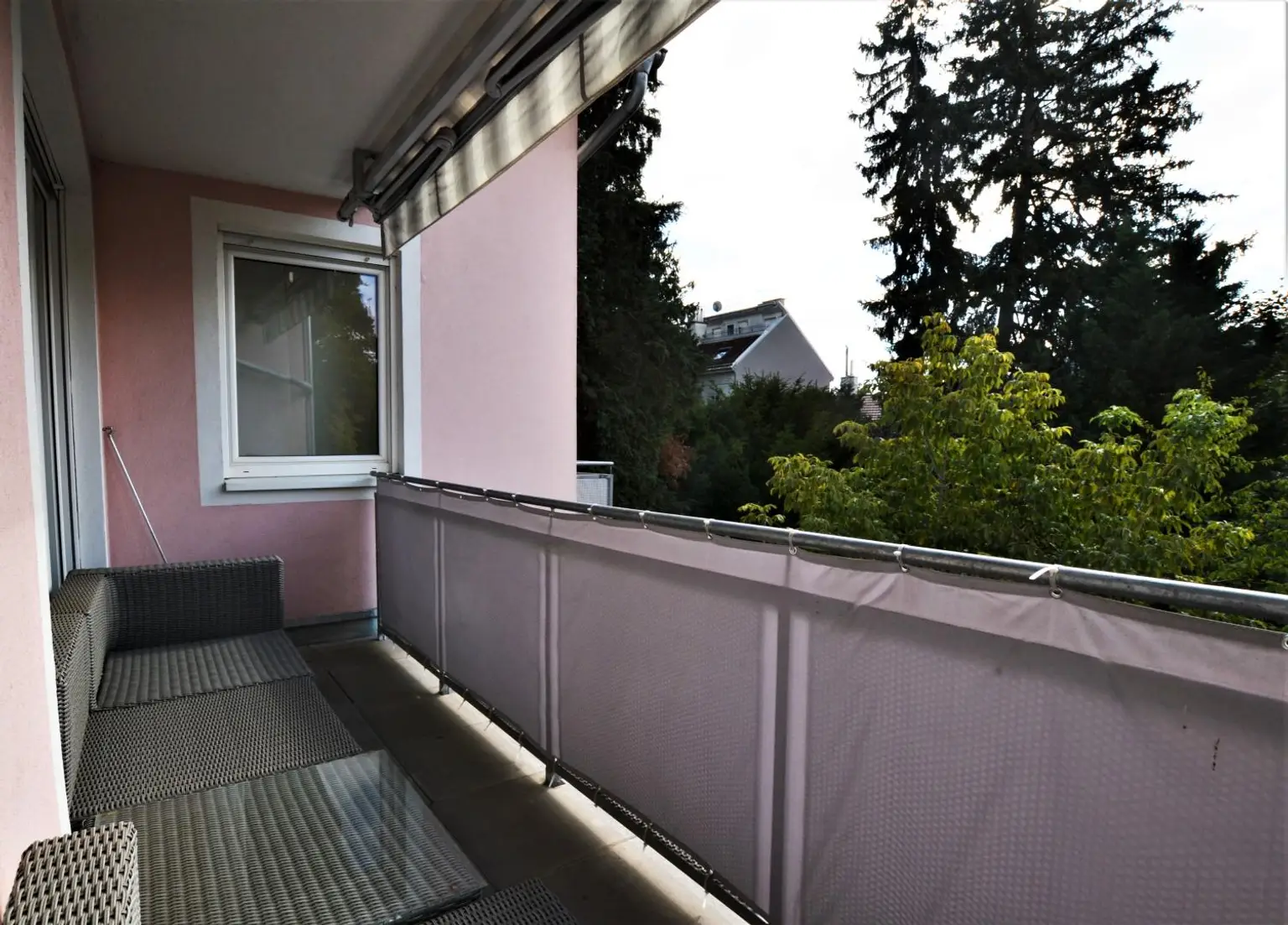 Moderner Wohntraum mit Loggia, Balkon und KFZ-Abstellplatz