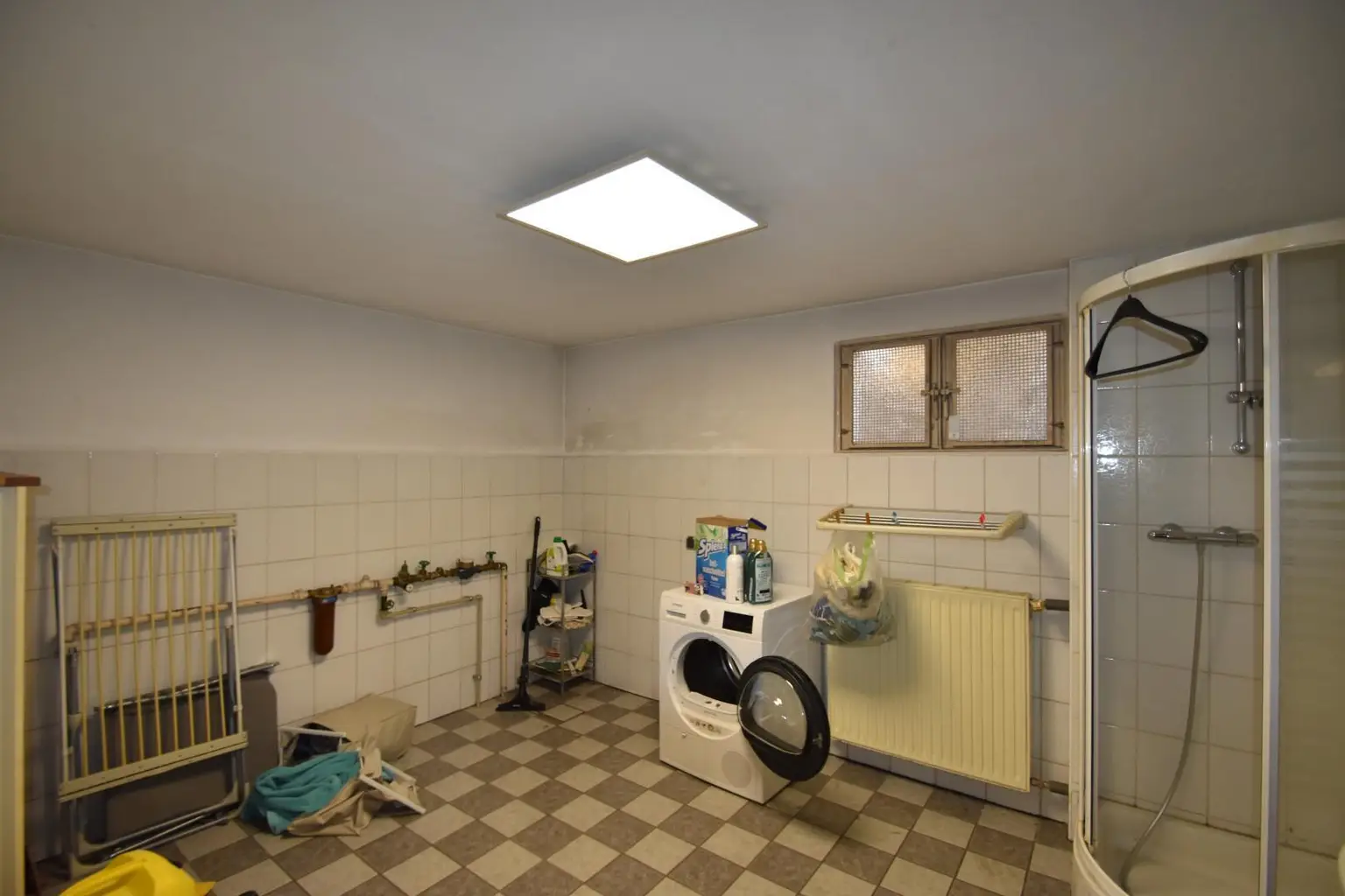 Waschraum Keller