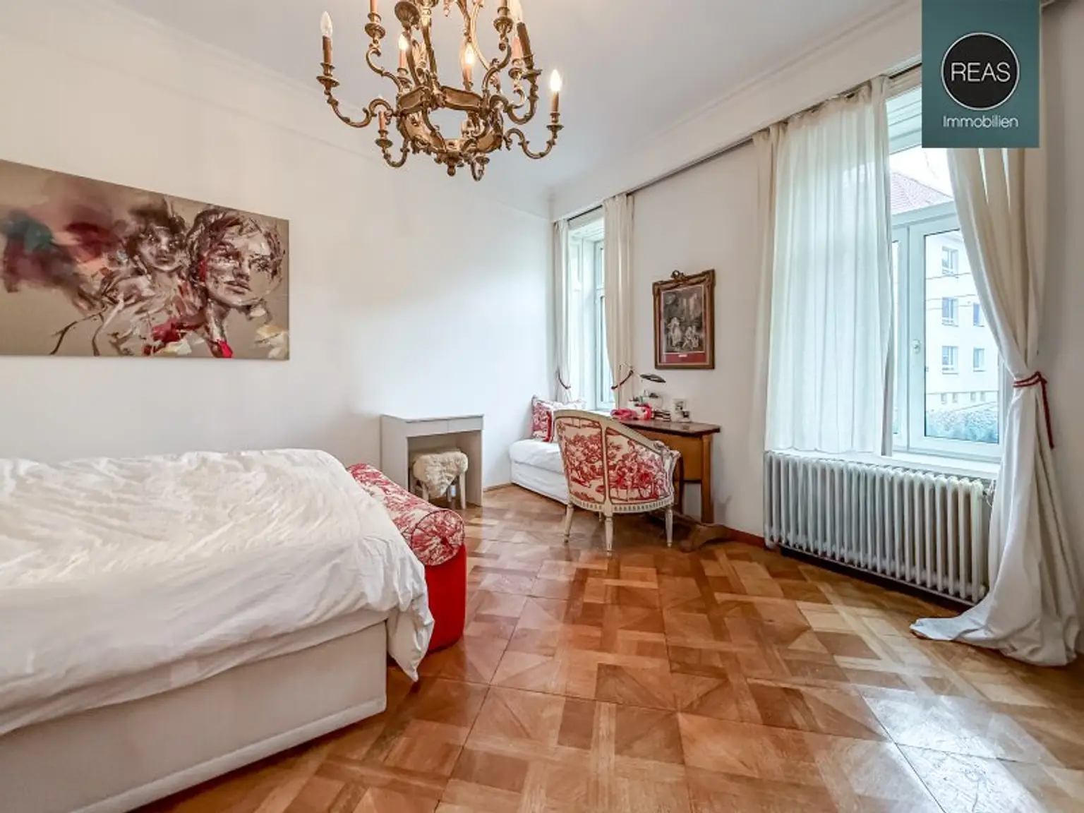 Provisionsfrei: Traumhaftes Stadthaus mit Garten in Gersthofer Bestlage!