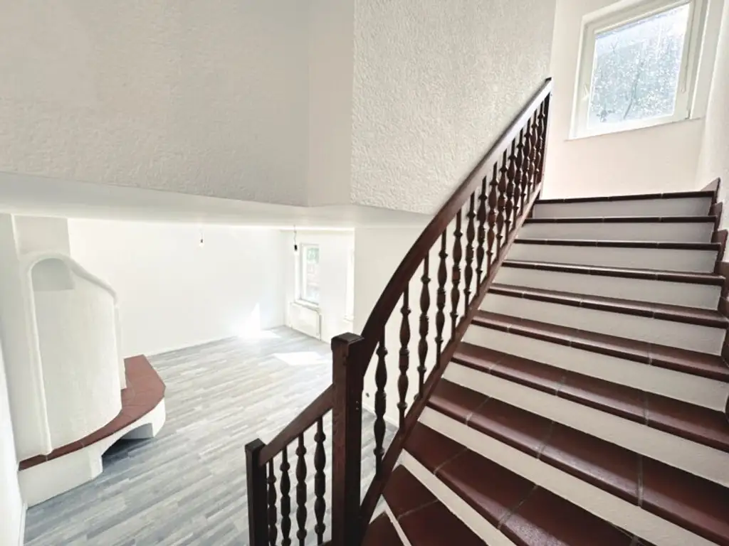 Charmantes Reihenhaus in ruhiger Innenstadtlage in Ternitz zu verkaufen! Ihr neues Zuhause oder hervorragendes Investment!