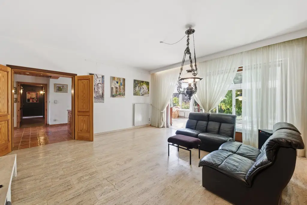 Ihr persönliches Wohnparadies: Ein Refugium für Naturliebhaber – Wohnen am eigenen Schwimmteich!