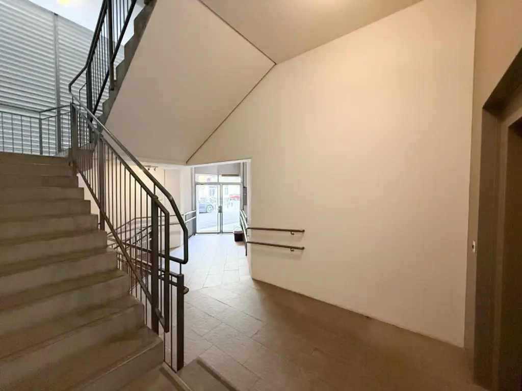 1,5-Zimmerwohnung mit Loggia in 1180 Wien zu vermieten!
