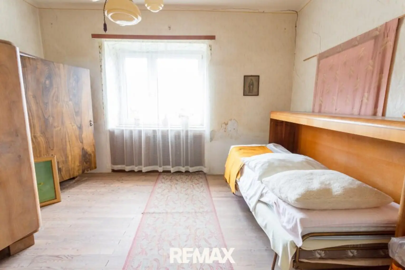 Wohnhaus_EG_Zimmer 1