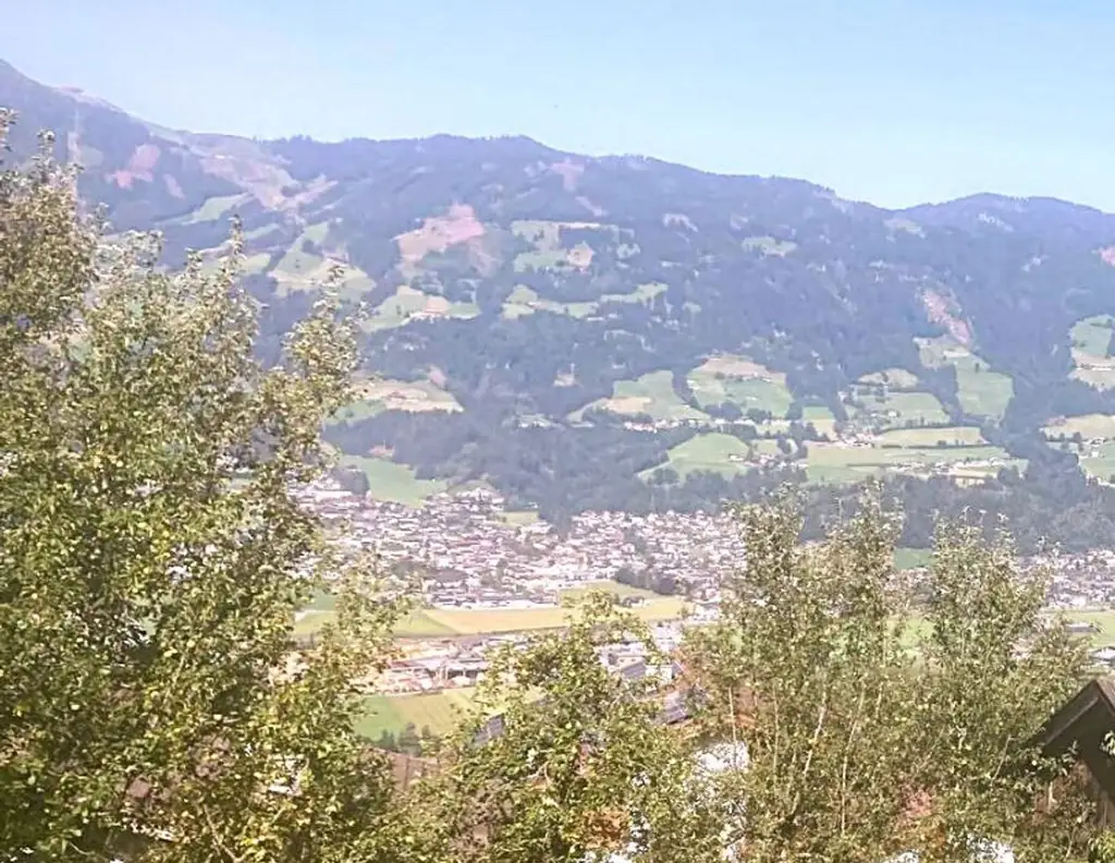 Wunderschönes Panoramagrundstück in Hart im Zillertal zu verkaufen