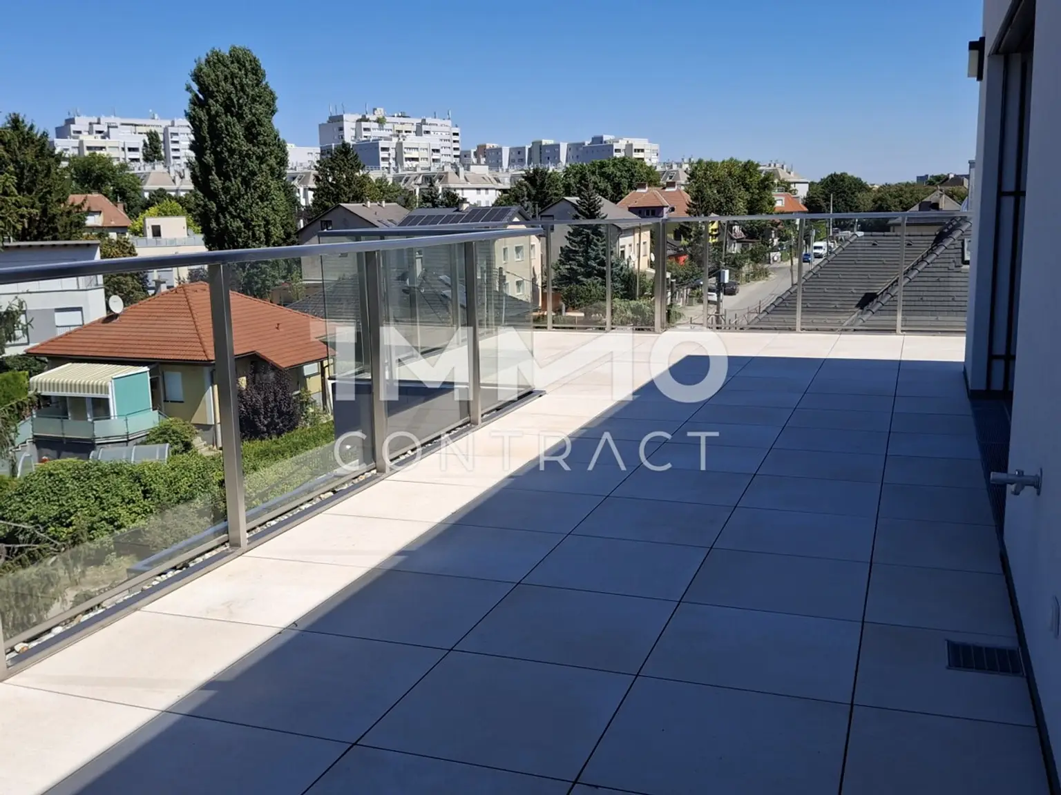 Luxus & Ruhe vereint – 5-Zimmer-DG-Wohnung mit Weitblick. ERSTBEZUG!