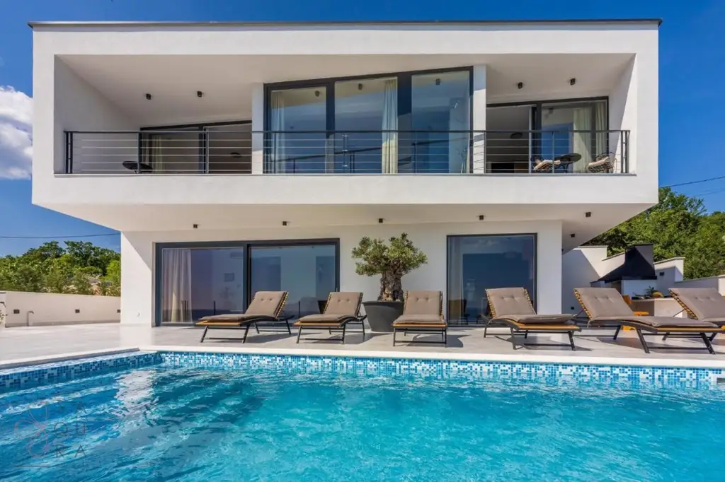 Eleganz mit Meeresnähe – Moderne Villa in Crikvenica