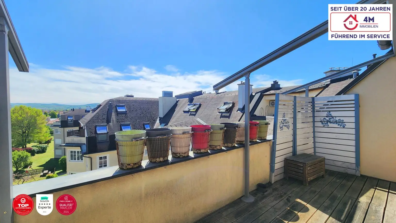 große Terrasse oben