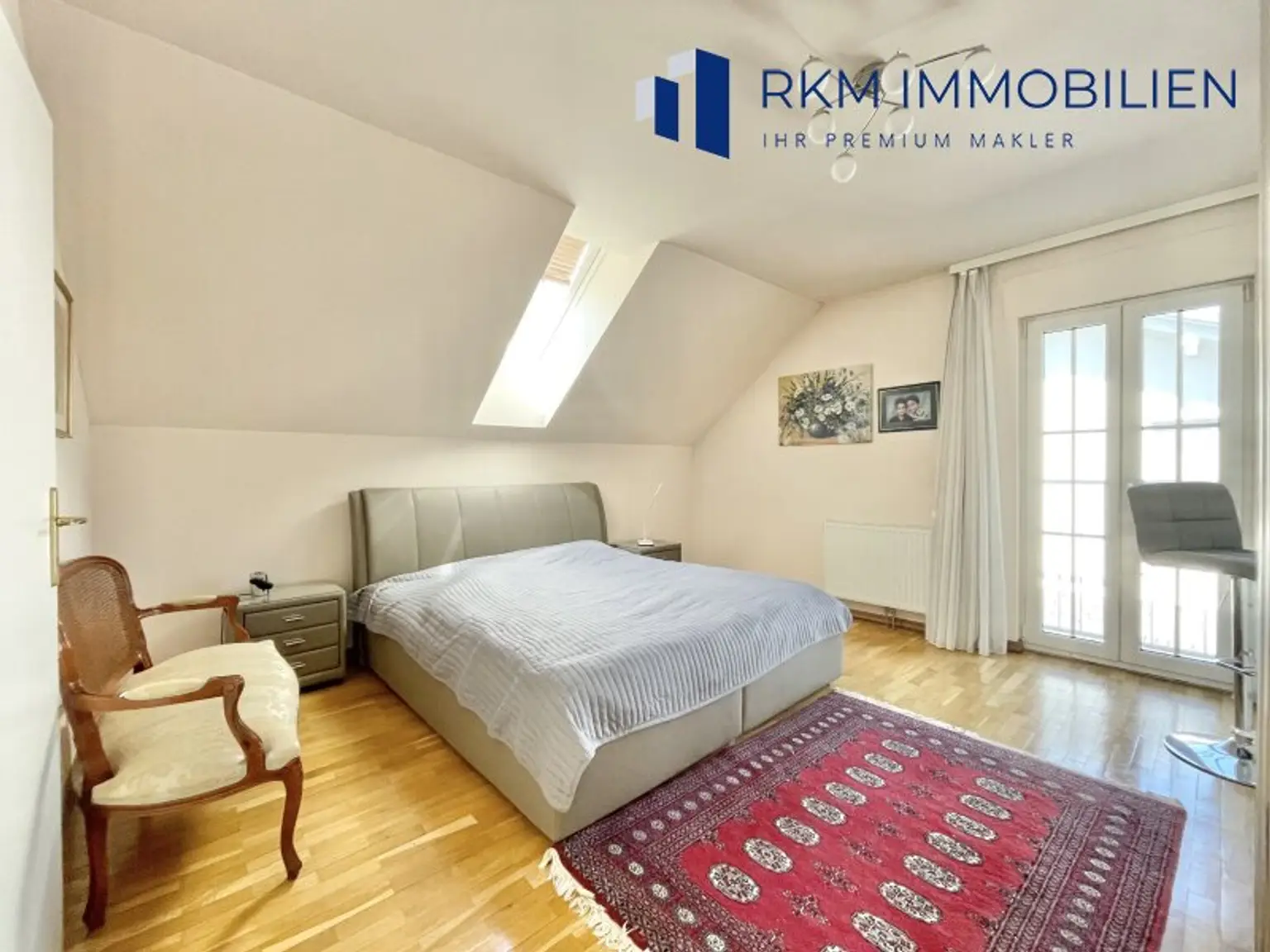 Traumhaftes Einfamilienhaus in Wien: 7 Zimmer, Garage und viel Platz für Ihre Familie!