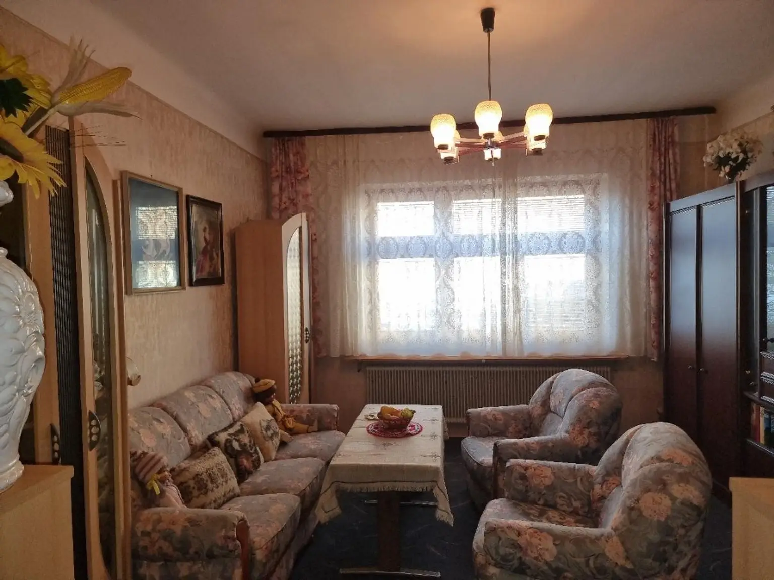 "Endstation Haus Desire"