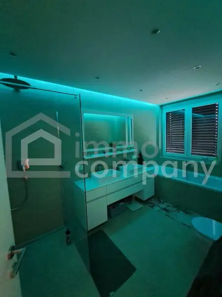 Exklusives Penthouse mit 3 Terrassen und 2 Stellplätzen in Wildon - Luxuriöses Wohnen im Grünen für 349.000,00 €!