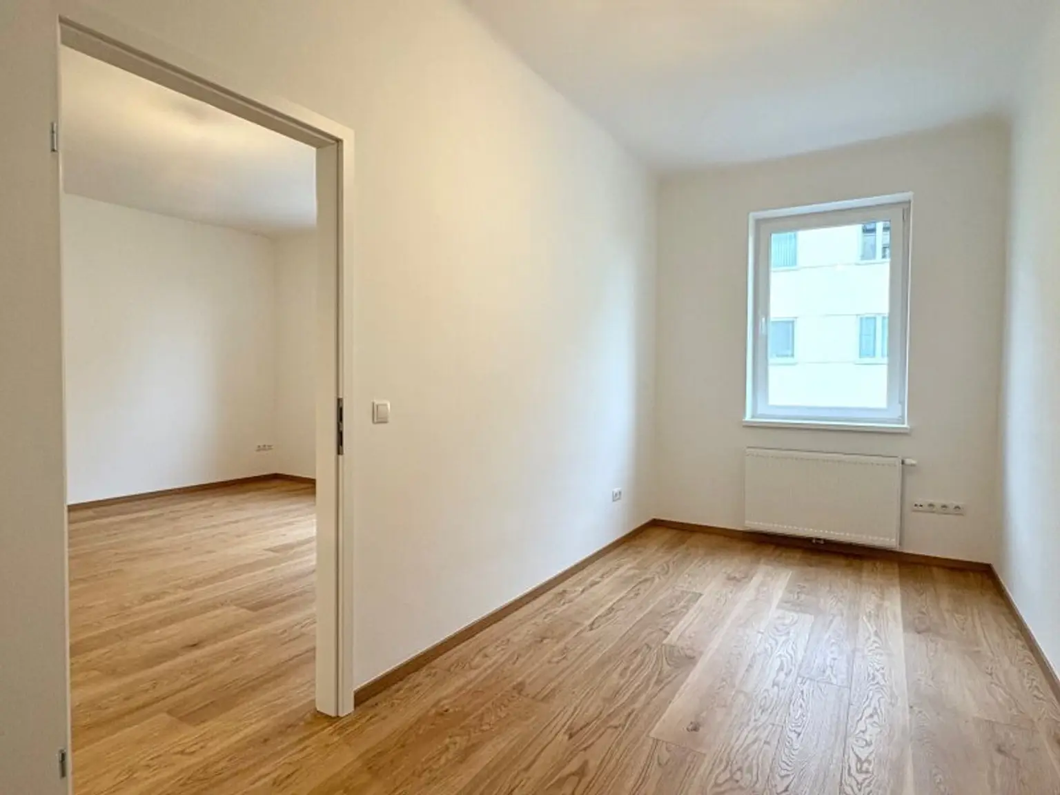 TRAUMWOHNUNG DIREKT BEIM AUGARTEN, LIEBE AUF DEN ERSTEN BLICK!