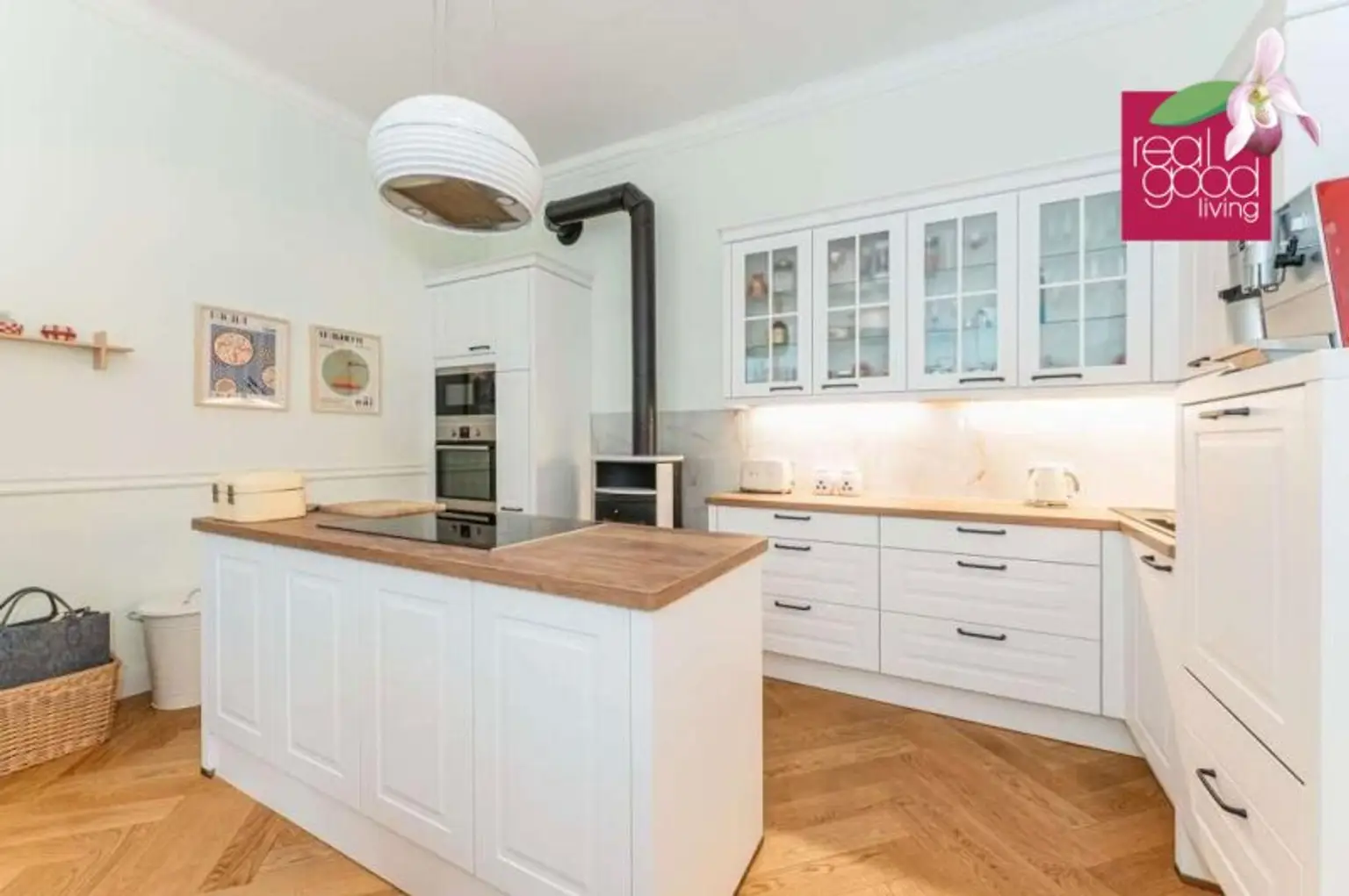 Wien Mitte: 4-Zimmer-Altbau | Luxussanierung | Balkon genehmigt | Nähe U3/U4 & Innenstadt