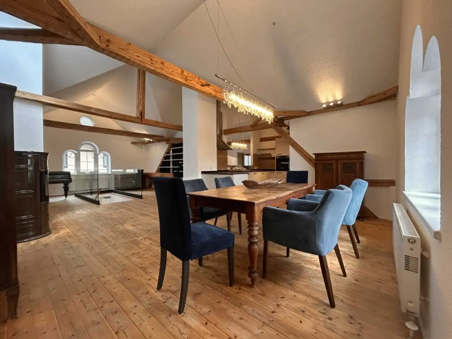 Renovierte Dachgeschosswohnung mit Altbauflair in Jenbach